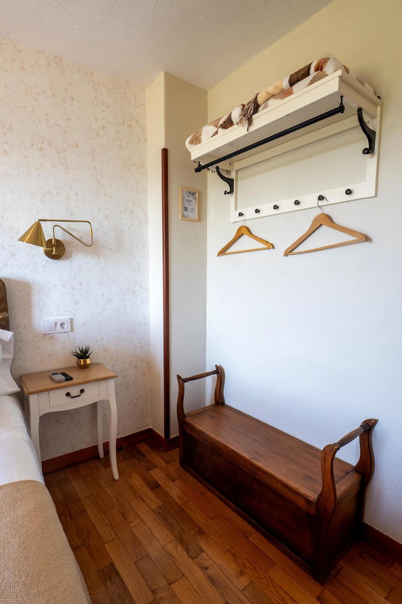 Hostal De Peregrinos En - Casa Maralotx Camino De Santiago Cirauqui